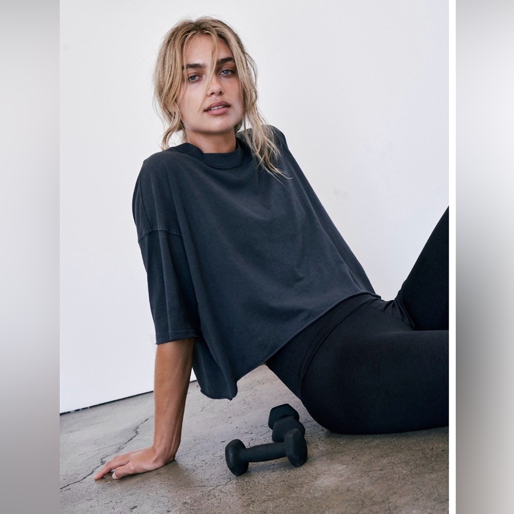 Free People Movement Inspire Tee - black - small